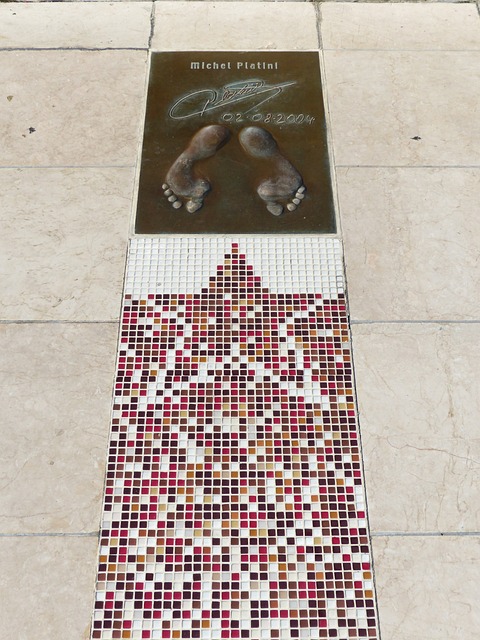 作和团队配 作和团队配